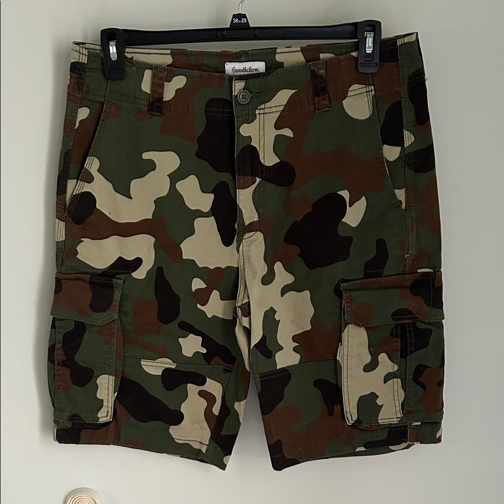 Goodfellow & Co Men’s Camo Cargo Shorts - Olive/Brown/Black